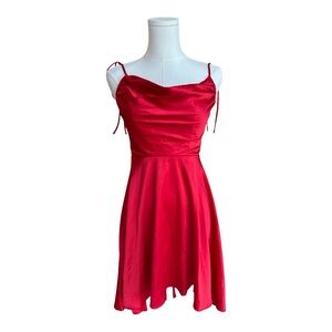 VDC20 Red satin A-line dress with adjustable tie straps size Extra Small